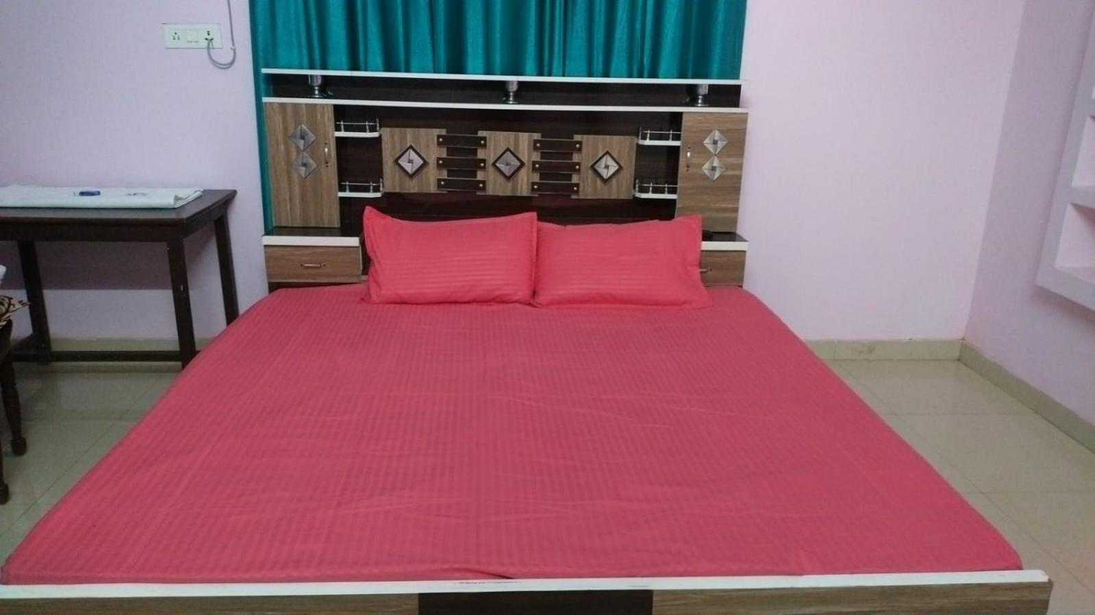 Lavish Living Villa Varanasi Ngoại thất bức ảnh