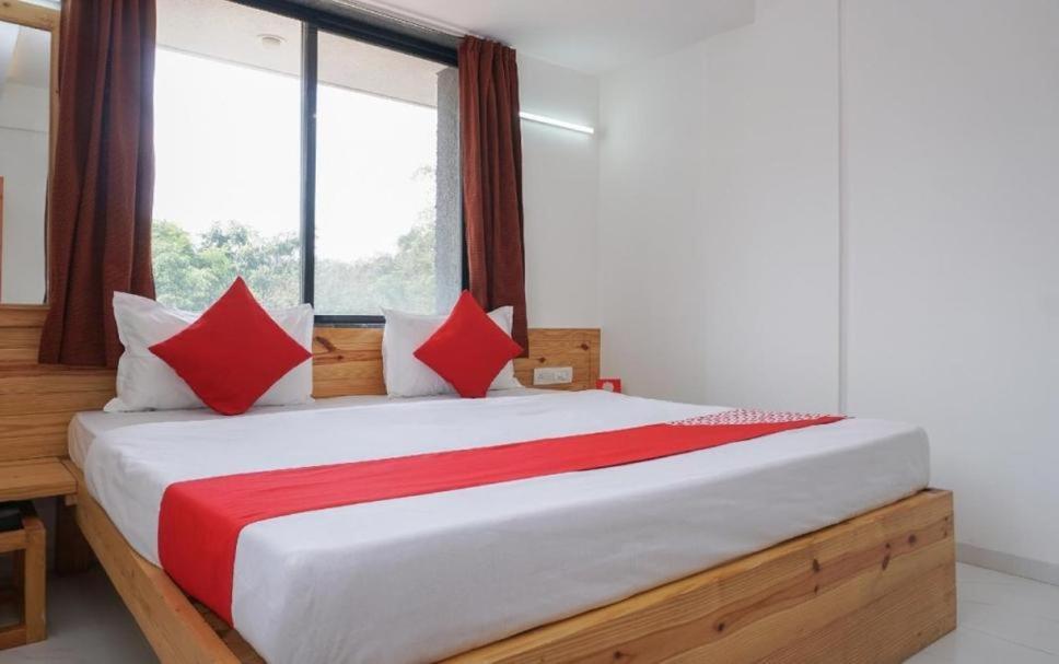 Lavish Living Villa Varanasi Ngoại thất bức ảnh